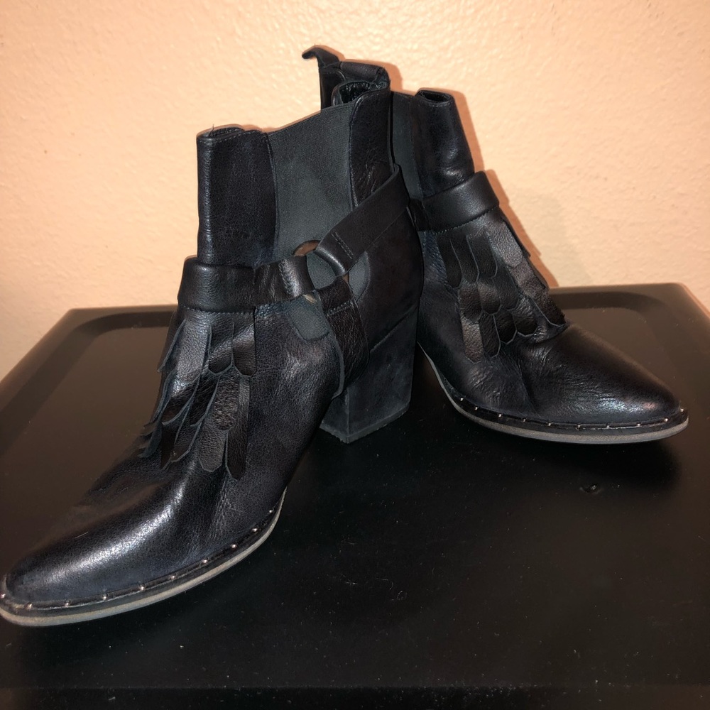 FREDA SALVADOR BOOTIES
